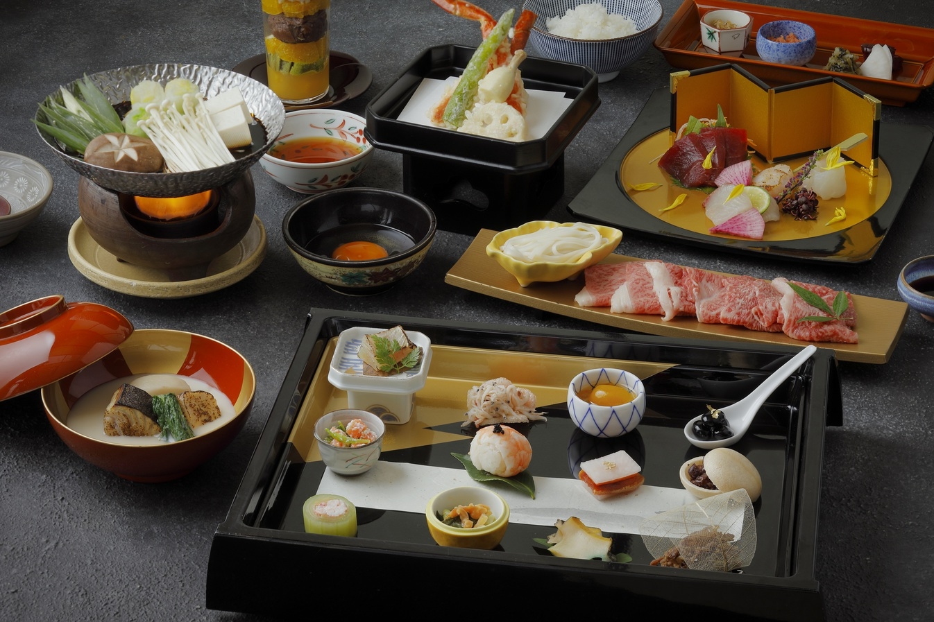 2025 年末年始【12/31・1/1】[夕朝食付]すき焼きと京会席 -花楽 KARAKU-