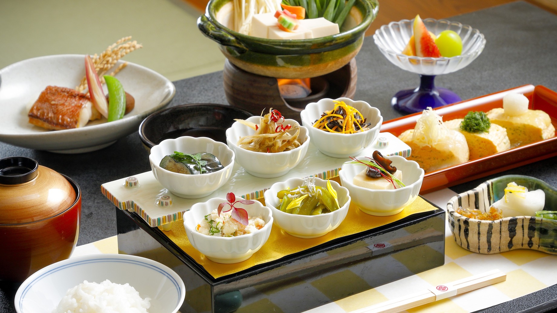 [夕朝食付]京野菜をふんだんに取り入れた自慢の京会席 9種の八寸 -杜若 KAKITSUBATA-