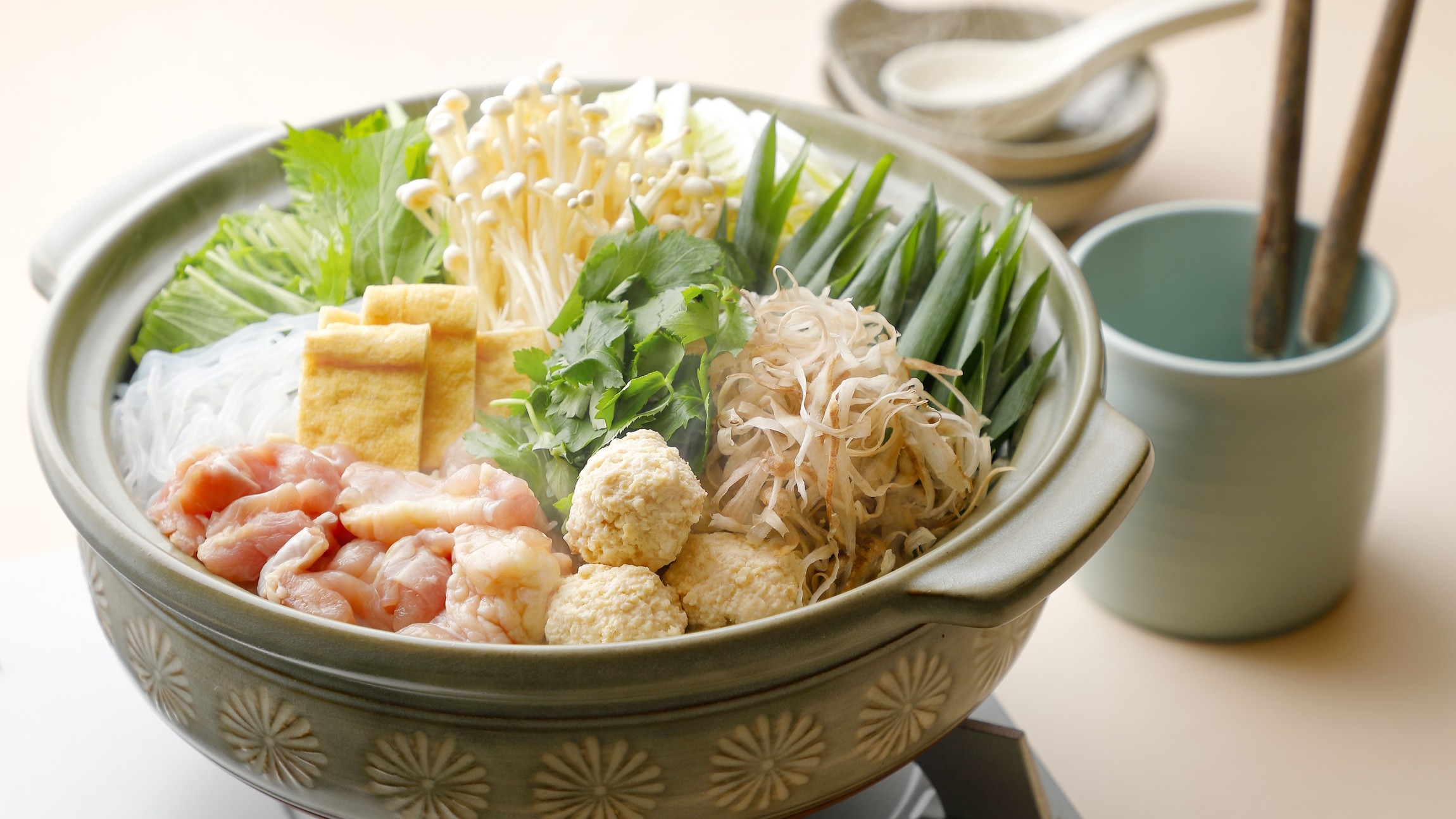 [夕朝食付]お食事リニューアル記念キャンペーン よーじやアイテムと選べる6種の鍋と京会席