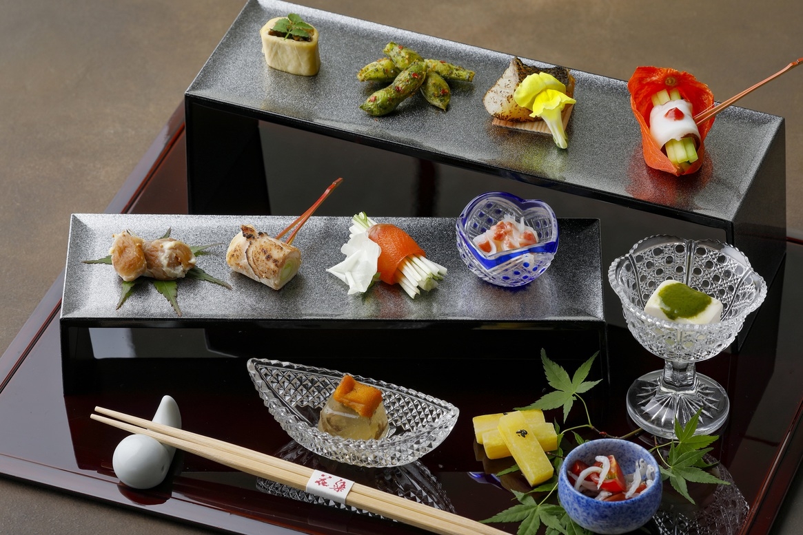 【楽天トラベルサマーSALE】[夕朝食付]特別な旅を京の食で演出 花楽特別会席 -祇園 GION-