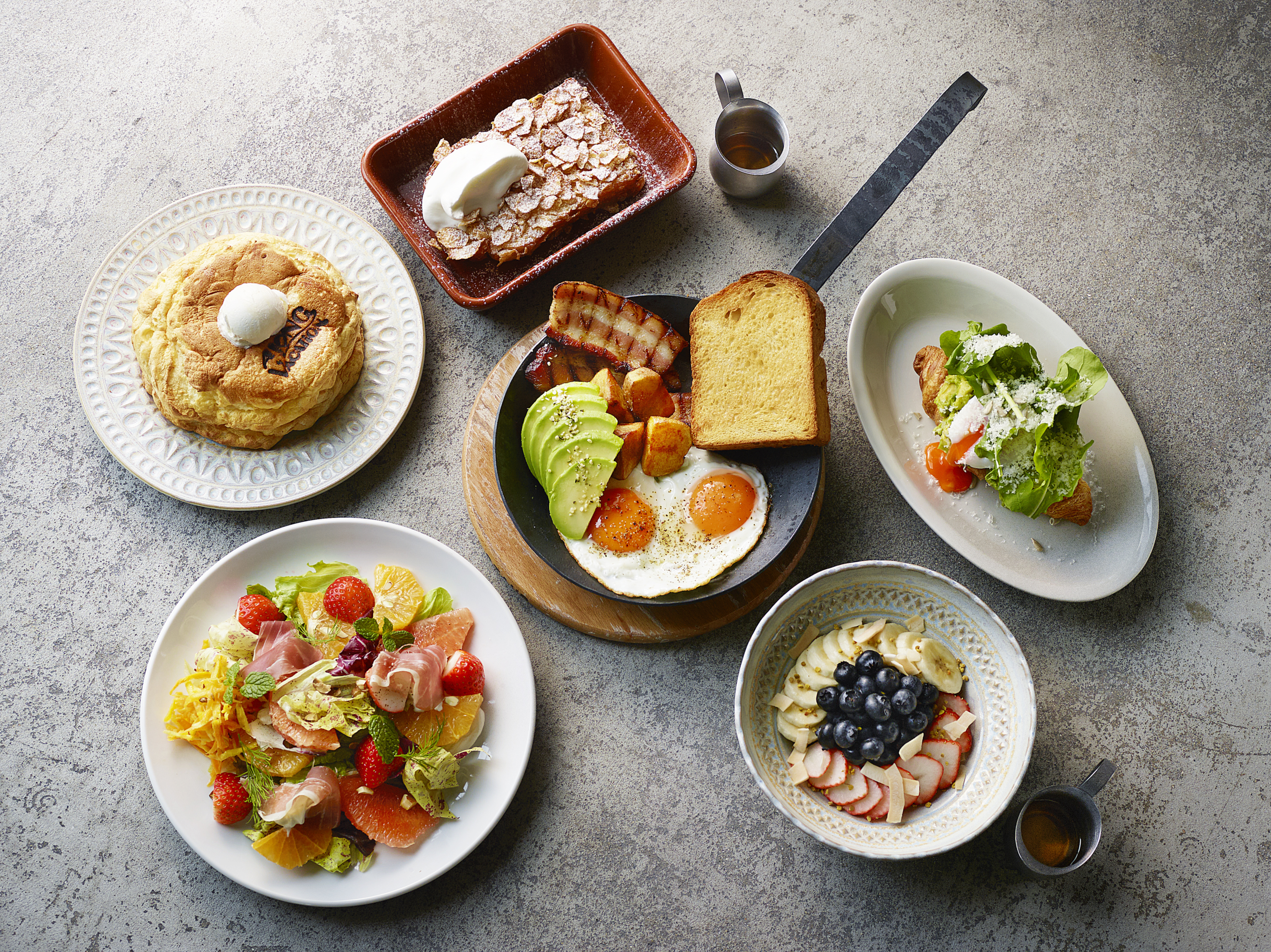 朝食