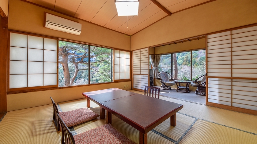 【ゆったり湯の山温泉】築65年の湯宿で満喫♪スタンダード会席