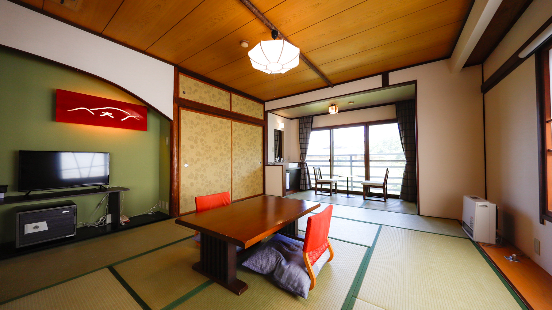 ＜本館／特別室＞芙蓉の間（和室三間）｜小上がり＋10帖＋3帖