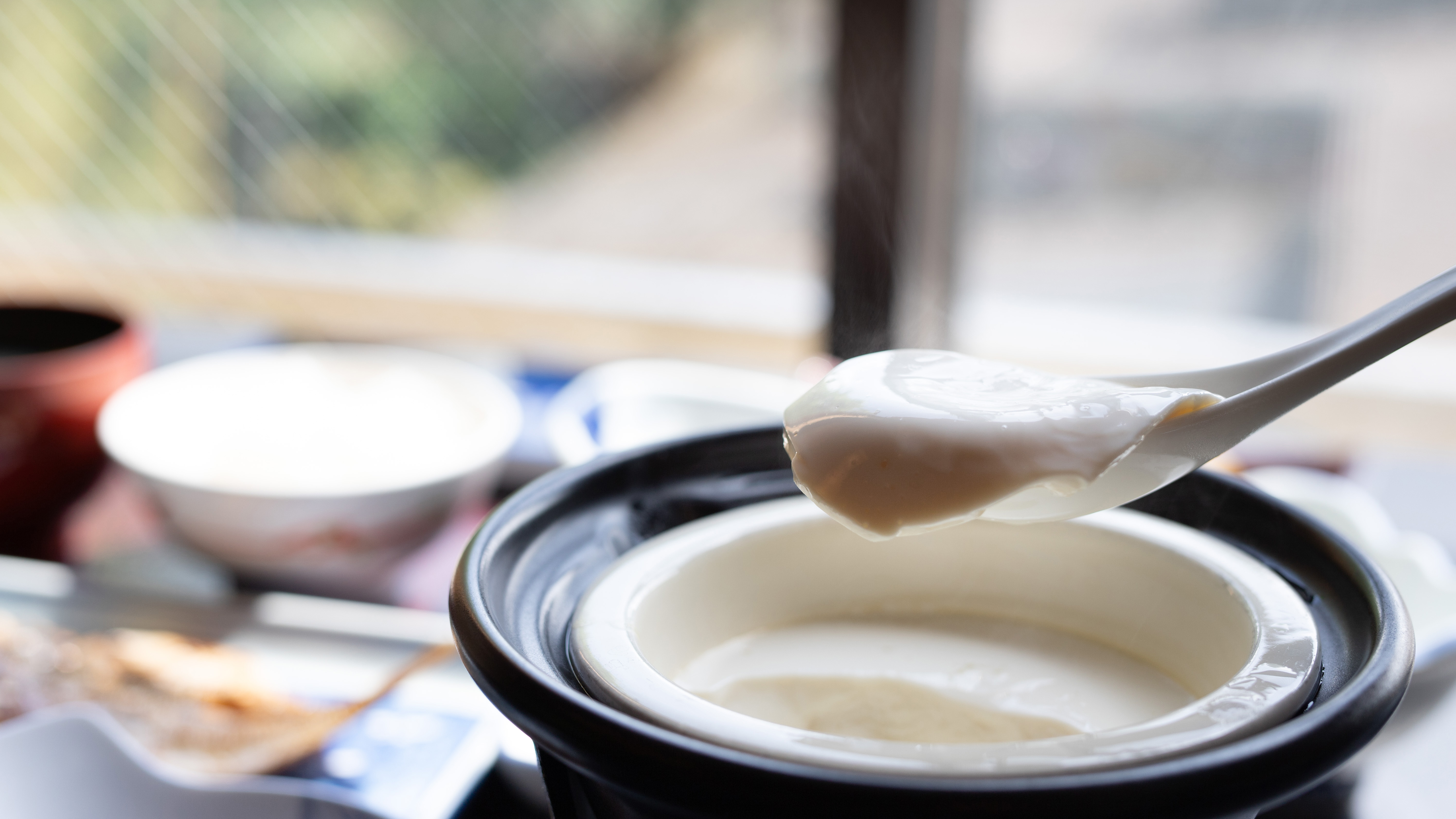 「手づくりしゃくり豆腐」は桐谷箱根荘の朝食を代表する人気メニュー