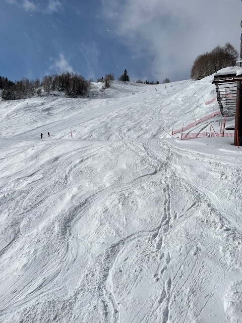 ファミリー歓迎！mt乗鞍は18歳以下リフト券無料