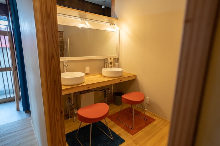 パウダールーム