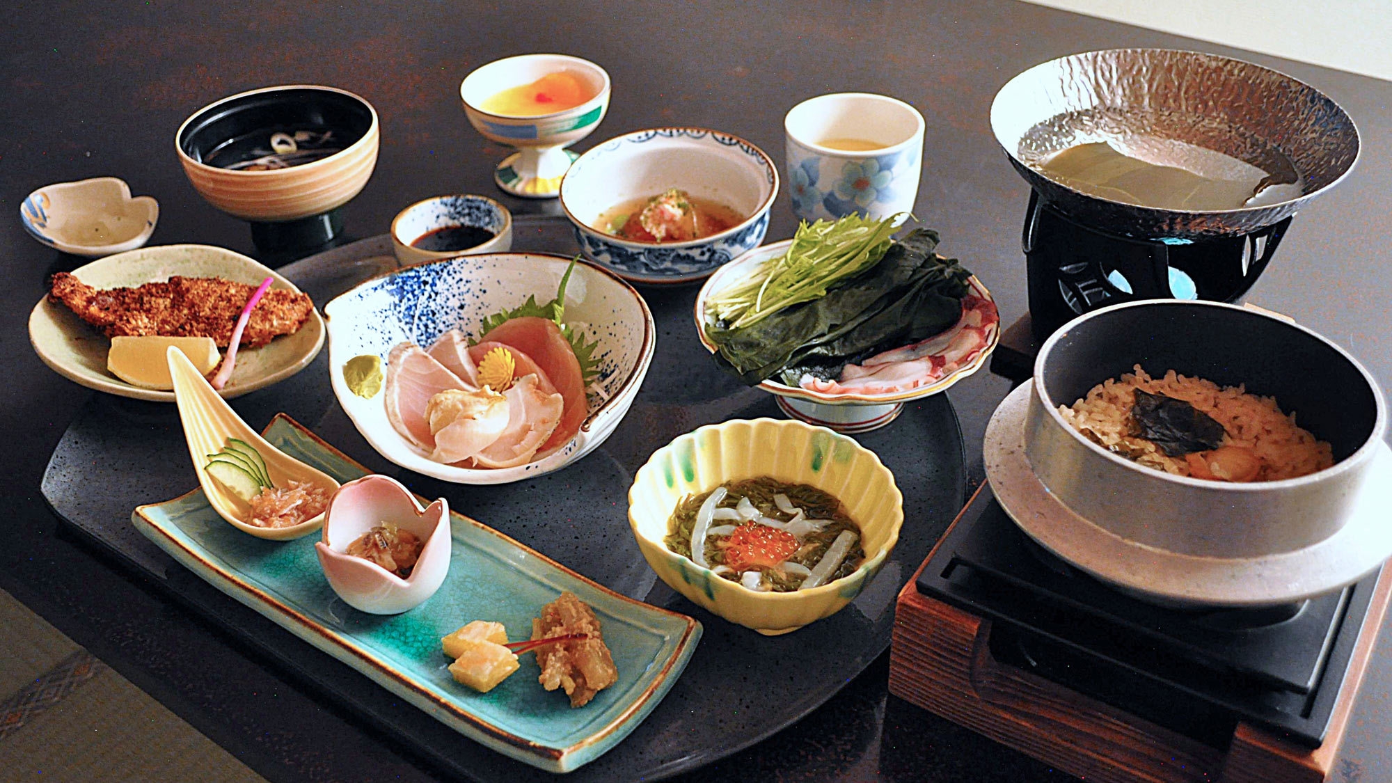 【三陸わかめ尽くし】絶景海を望む展望風呂と海の恵み！わかめしゃぶしゃぶ御膳（夕朝食付）