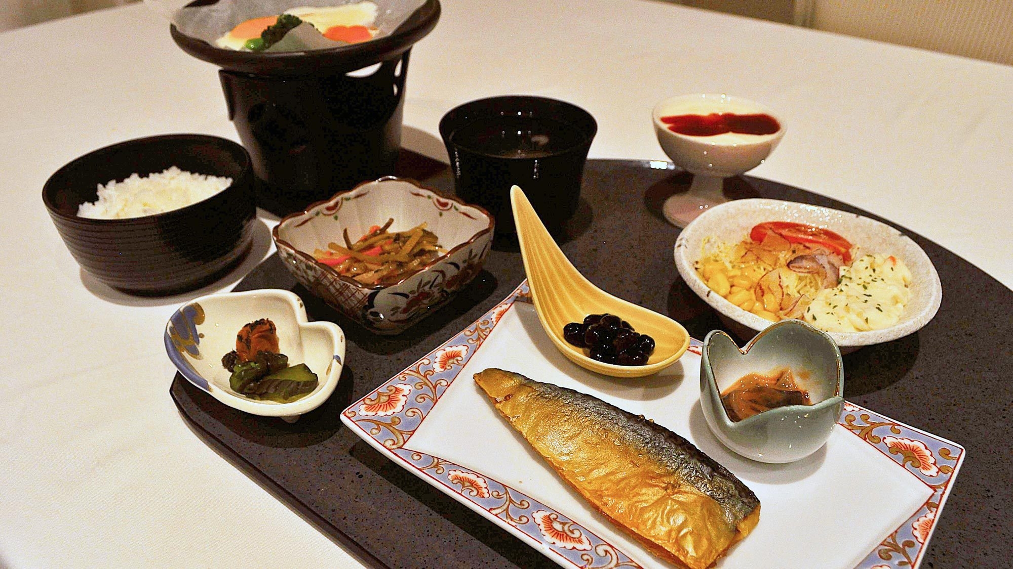 【期間限定】2食付でぽっきり１万円！展望風呂と季節の海の幸を楽しむ！（夕朝食付）