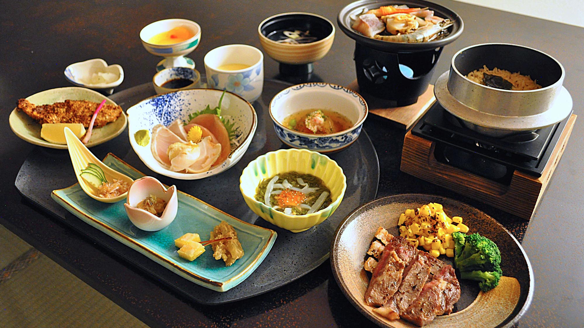 【ご夕食の一例】国産和牛ステーキ＆三陸海鮮陶板焼き御膳