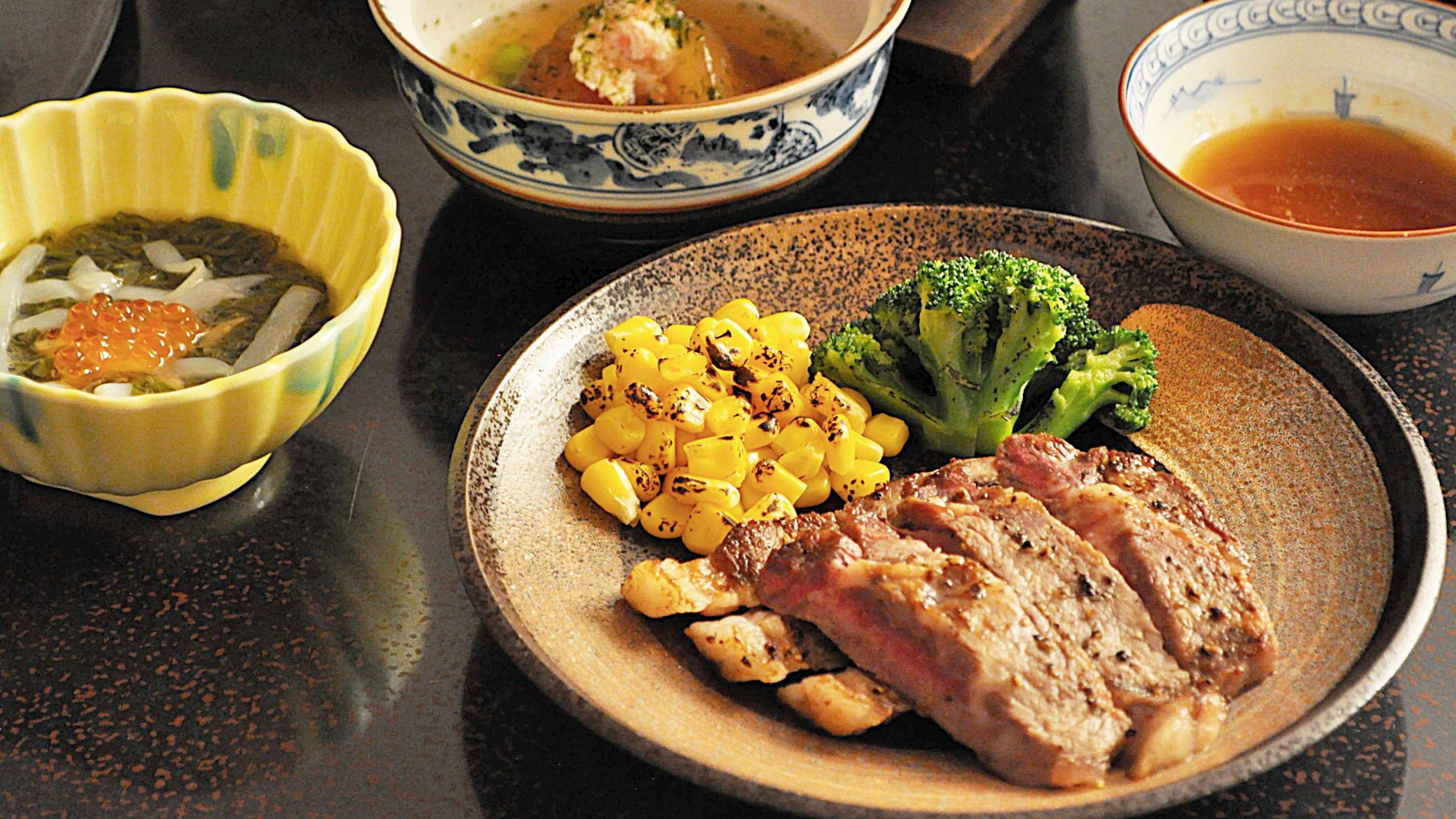 【ご夕食の一例】柔らかな食感の和牛ステーキ