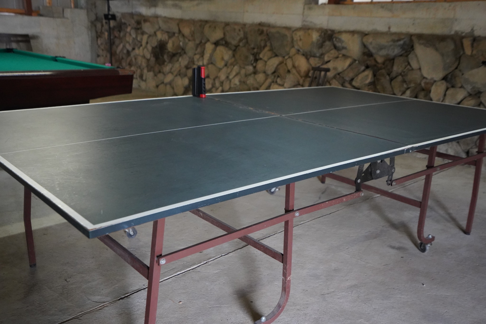 【YOMOYADO BASE】 ガレージ内の卓球セットです。...