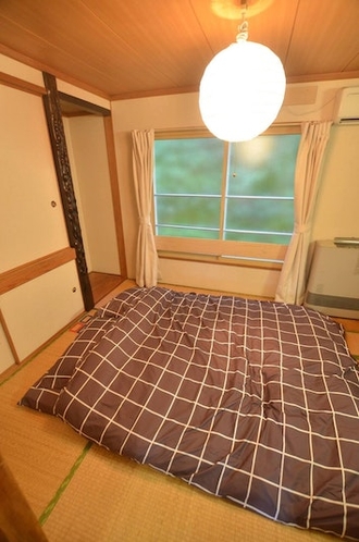 ベッドルーム1(和室) bedroom1 (Japanese style)