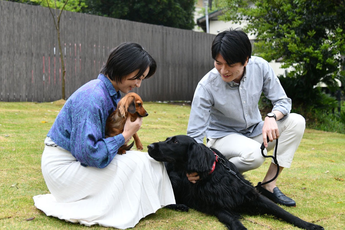 少ない荷物で旅をしていただけるように、ゲージ・クッション・トイレシートなど、愛犬のためのグッズ...