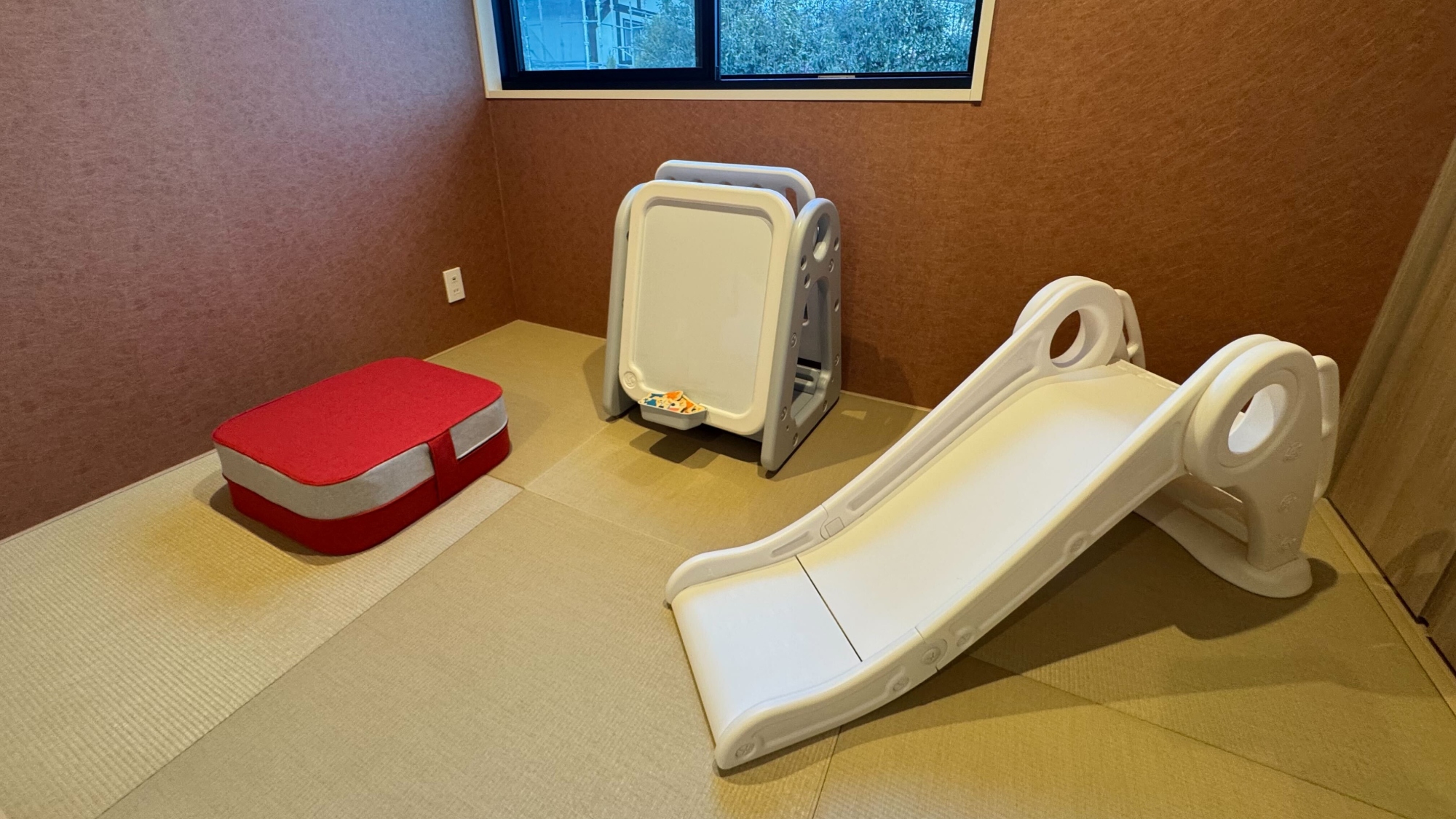 【ファミリールーム】お子様向けグッズをご用意