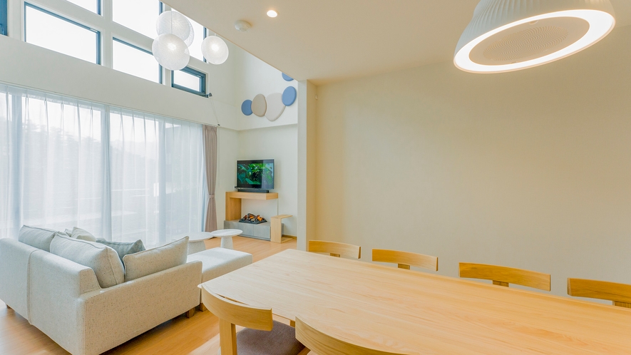 【シンプルモダン・107】白を基調にした暖かい雰囲気のあるお部屋です