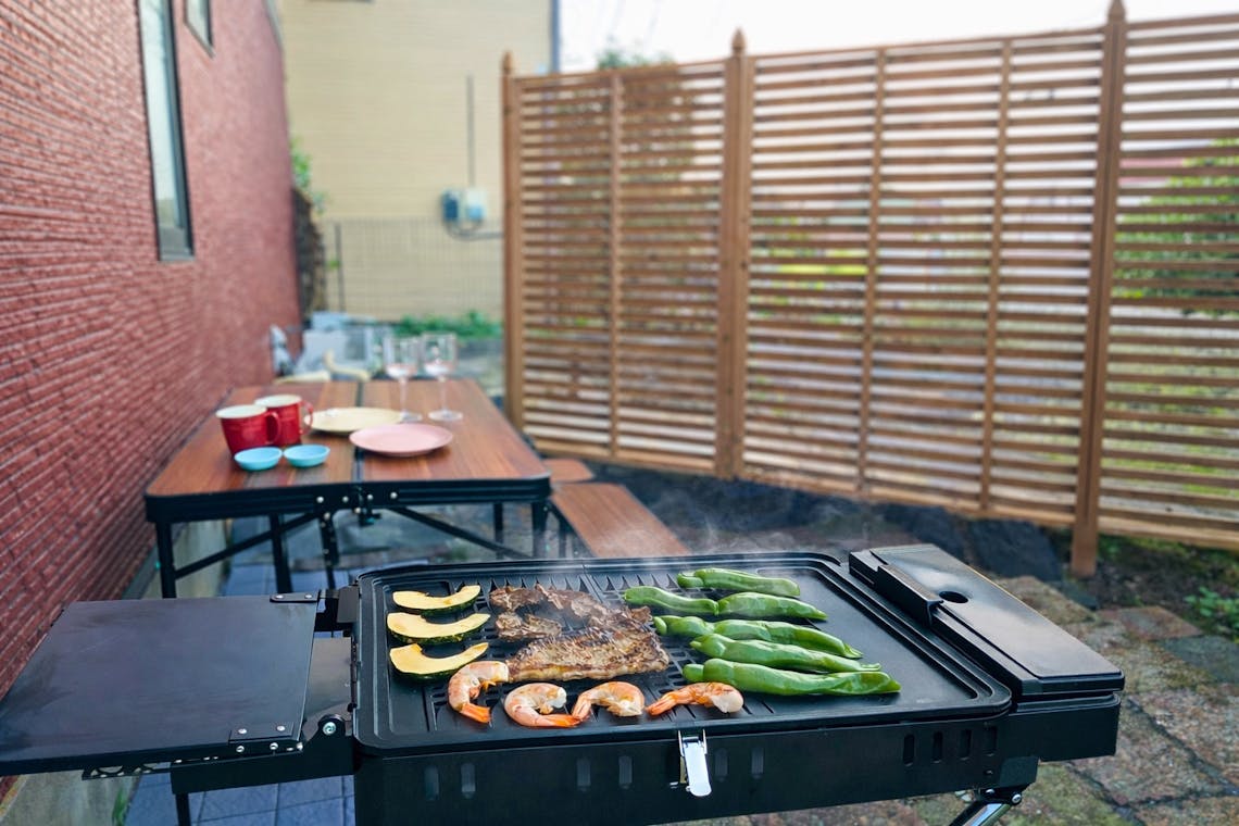 屋外BBQ(事前予約制・別料金)