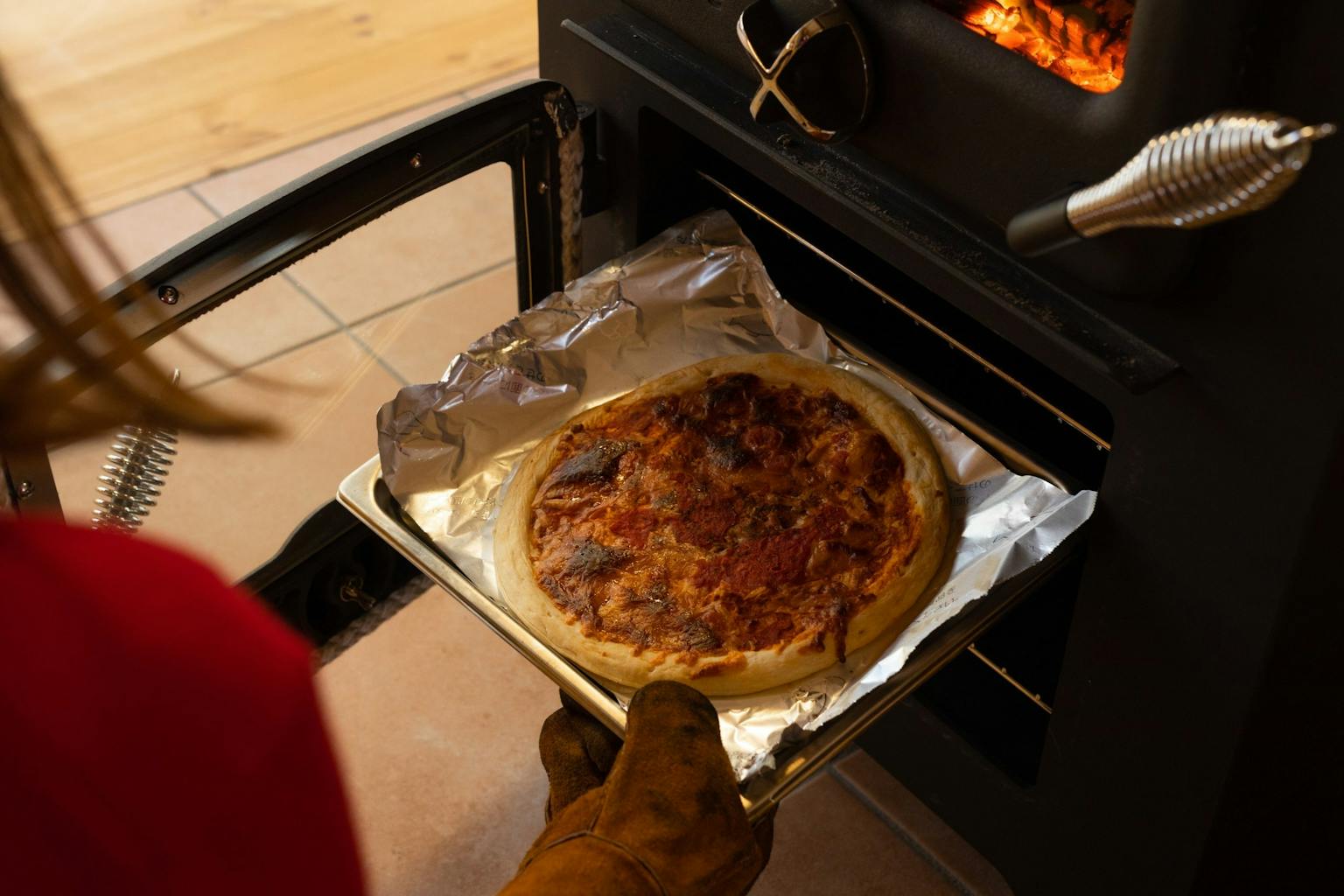 Lenz　暖炉でピザも焼き