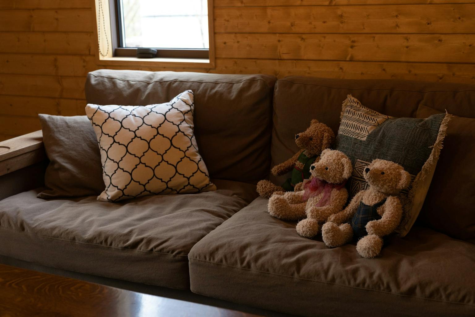 Lenz　お部屋のいたるところにぬいぐるみとテディベアが