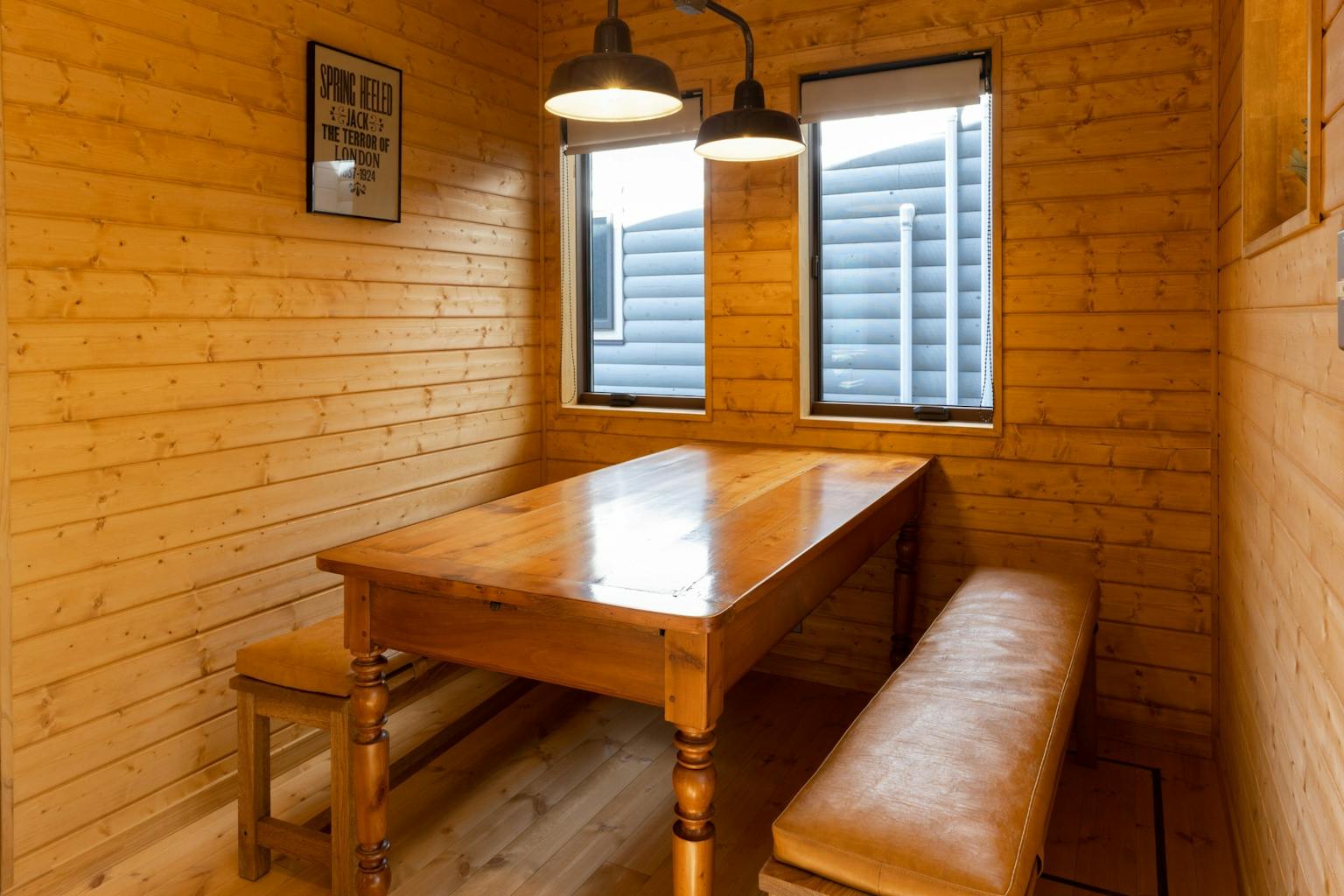 Lenz　アンティークのダイニングテーブル