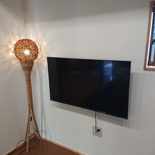 43インチスマートTV