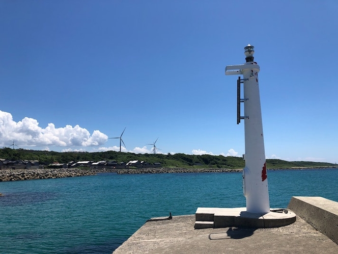 赤崎漁港の灯台
