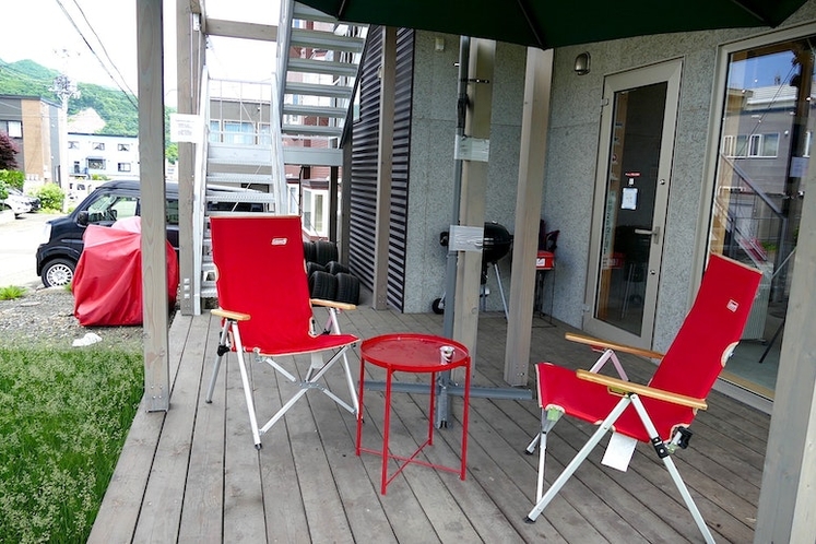 バーベキューも出来るバルコニーです。
