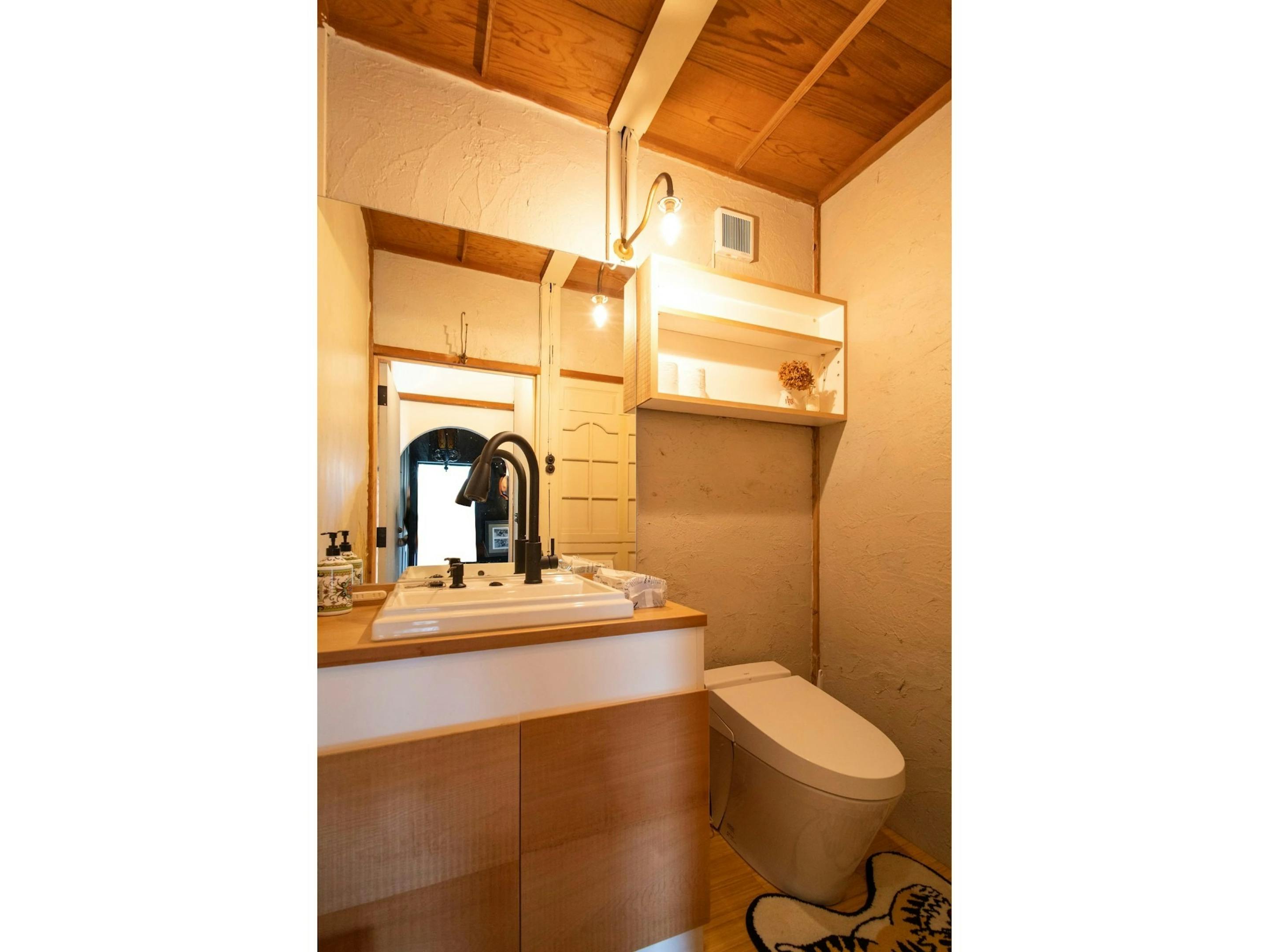 トイレ　洗面　1