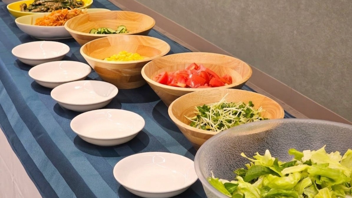 【現金不可・年末年始限定】山中湖で迎える新年♪ご当地食材を味わう特別夕朝食ビュッフェ付きプラン