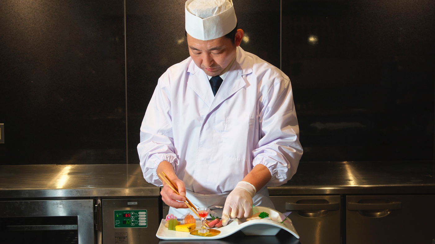 【一泊二食】貸切サウナ・貸切岩盤浴・貸切露天風呂ご利用無料　『五感で楽しむ会席料理』　