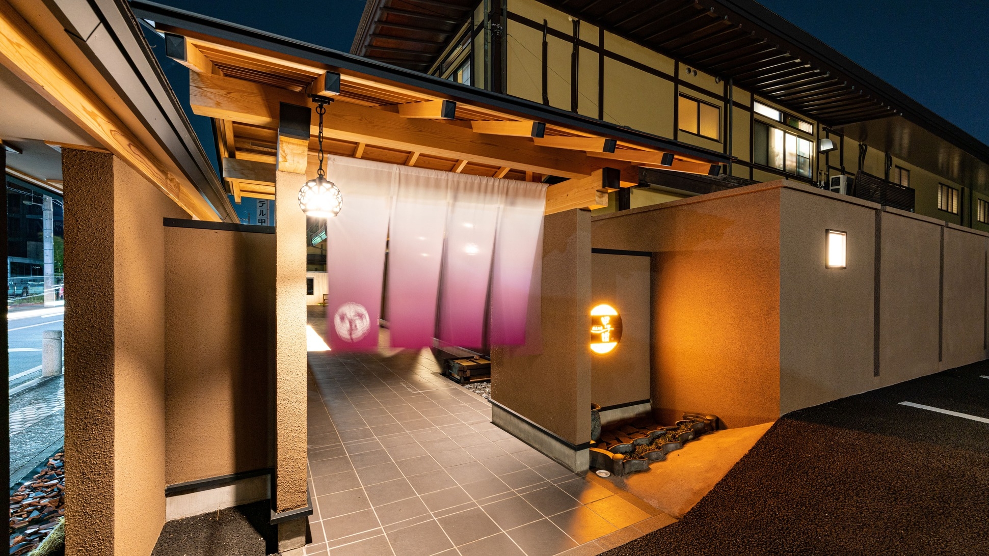 【素泊まり】22時までチェックイン可｜『貸切風呂×岩盤浴×サウナ』ご利用無料で至福のひと時