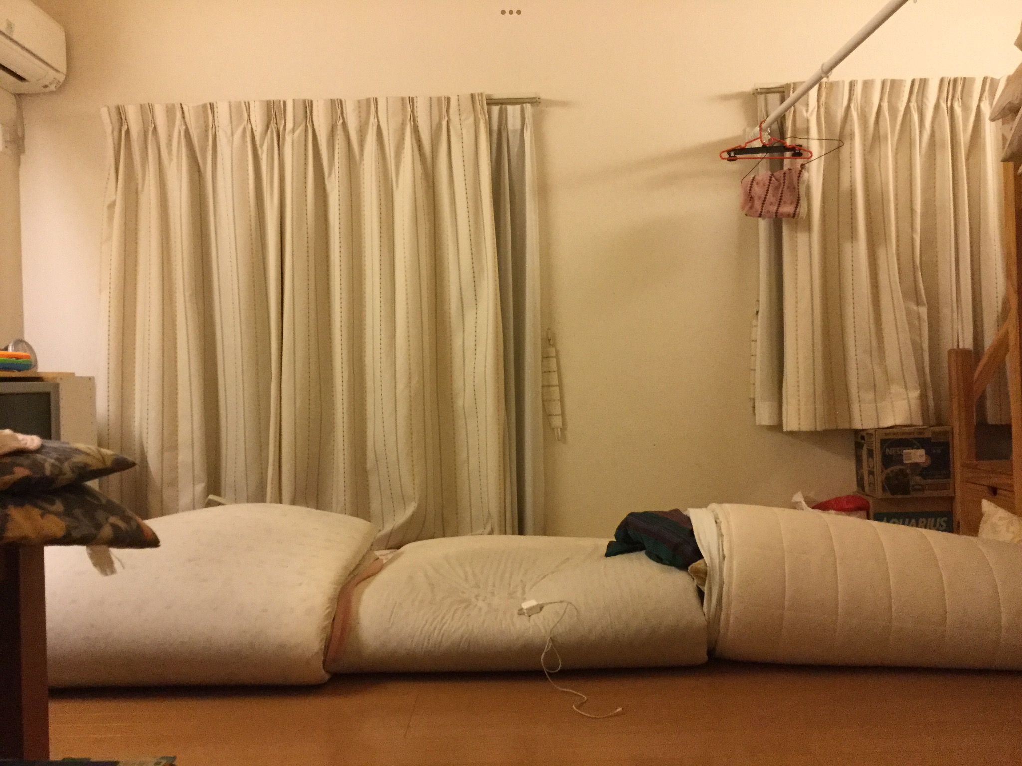 一戸建内の個室 room in  house 