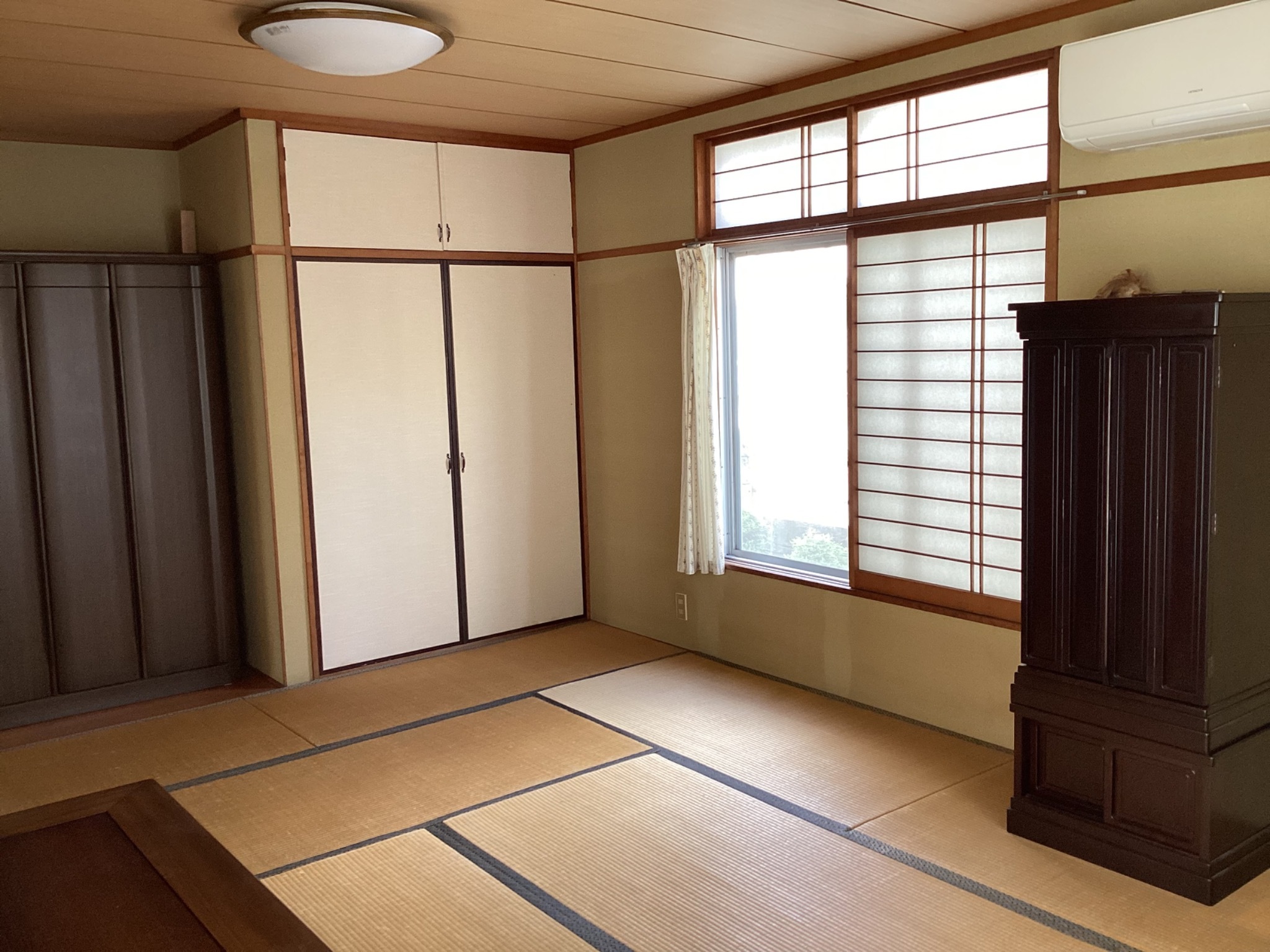 一戸建内の個室 room in  house 