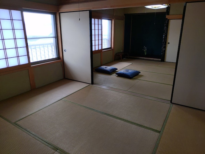 ファミリータイプ和室8畳+6畳