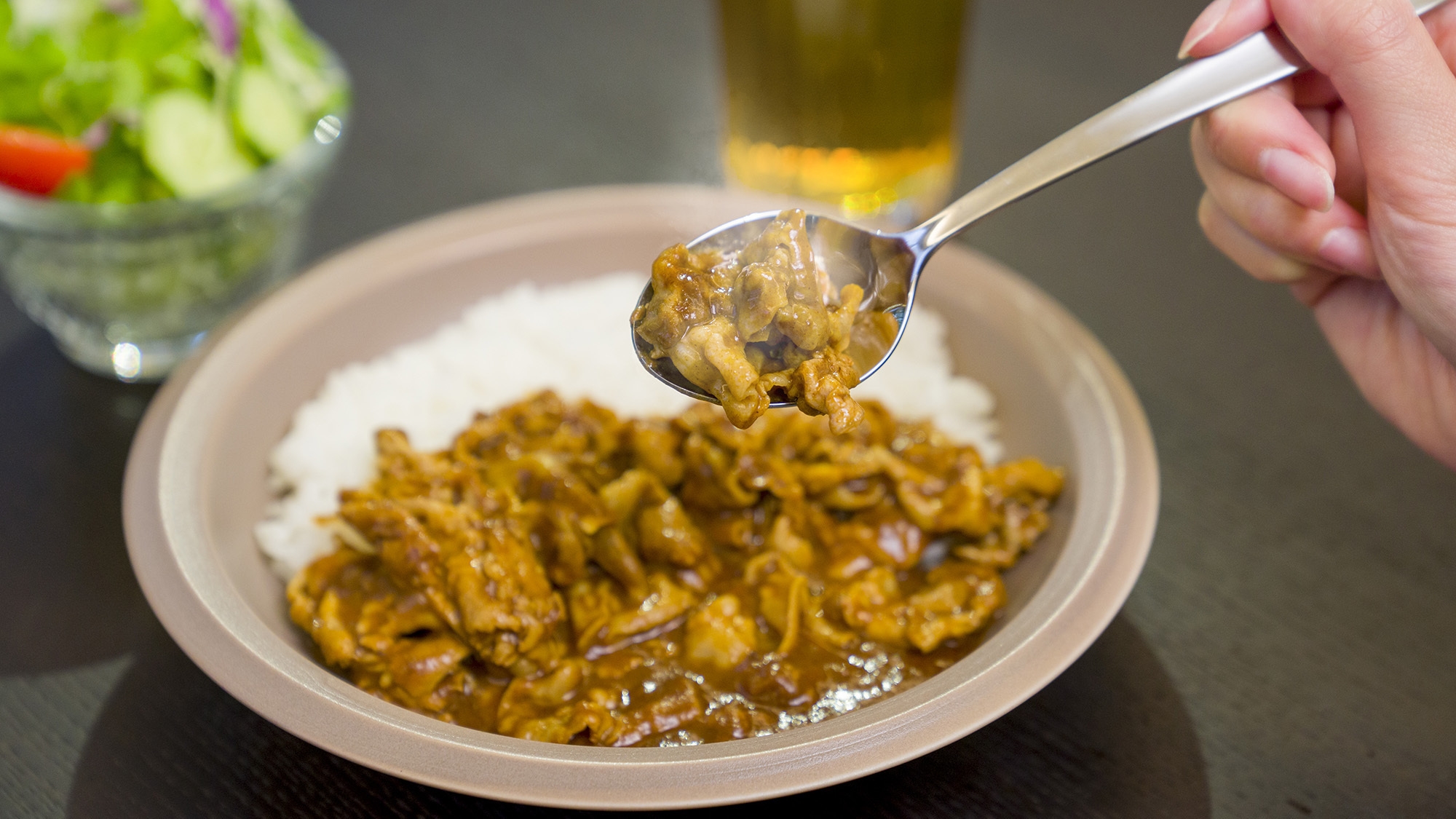 【夕朝付】夜は日光HIMITSU豚カレー！朝はローストビーフと2種のパンセットをご用意！※1〜5名