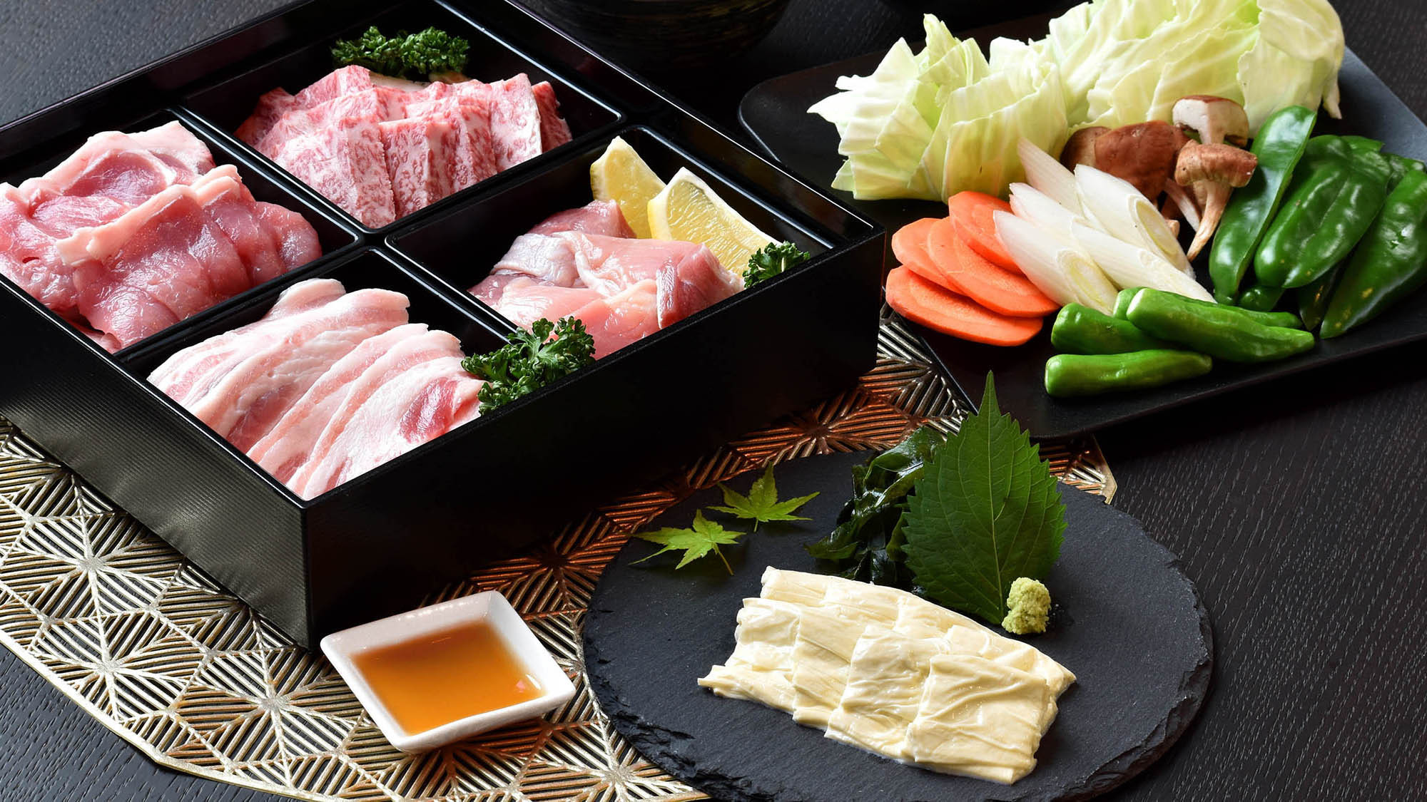 【夕朝付き】地元の食材にこだわった選べる夕食！心もお腹も満たされること間違いなし★（1~5名）