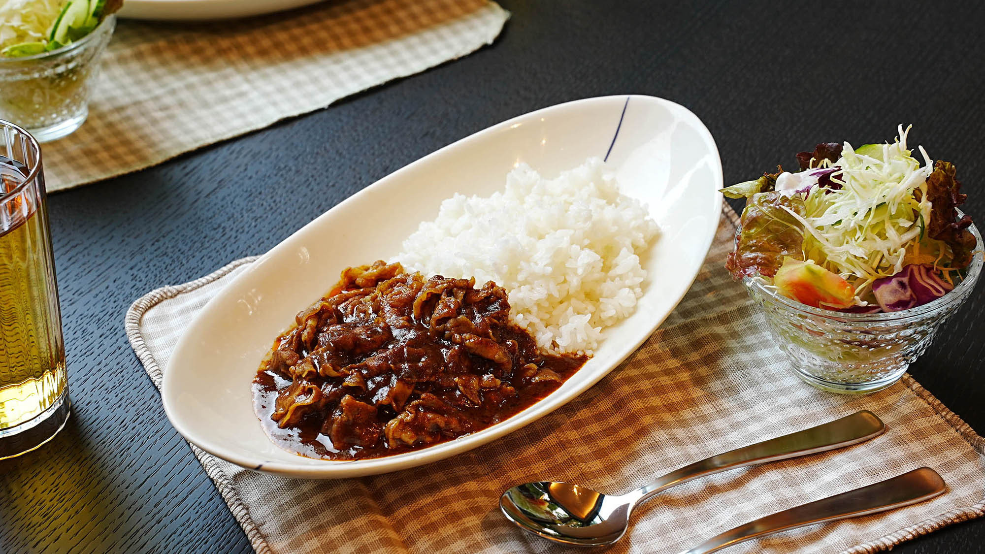 【夕朝付】選べる夕食・朝食◎地元人気店のお食事をリーズナブルな価格でご用意！ ※1〜5名