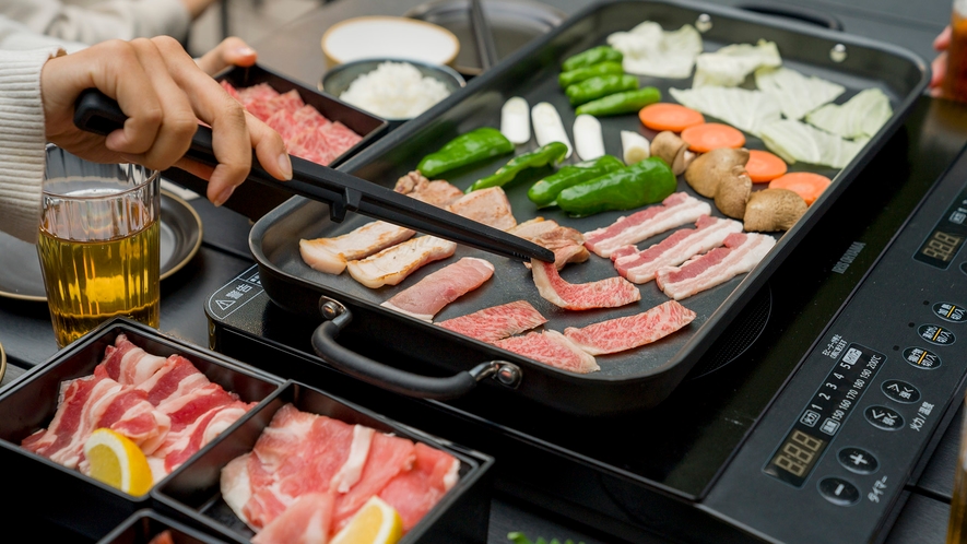 【とちぎ和牛入り鉄板焼きセット】栃木ブランドの肉類や焼き野菜、日光ならではの「さしみ湯波」を堪能