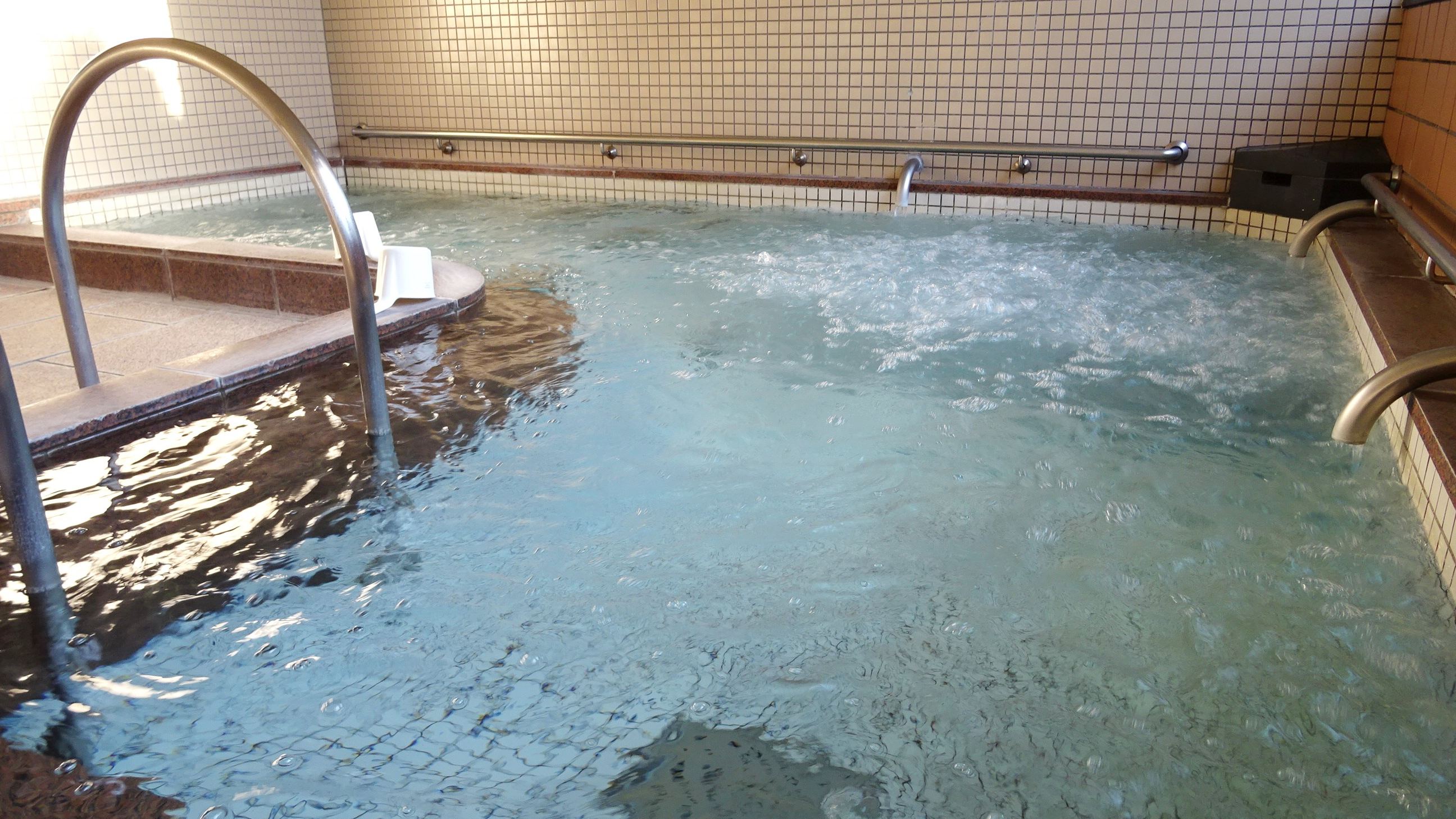 津名ハイツの大浴場
