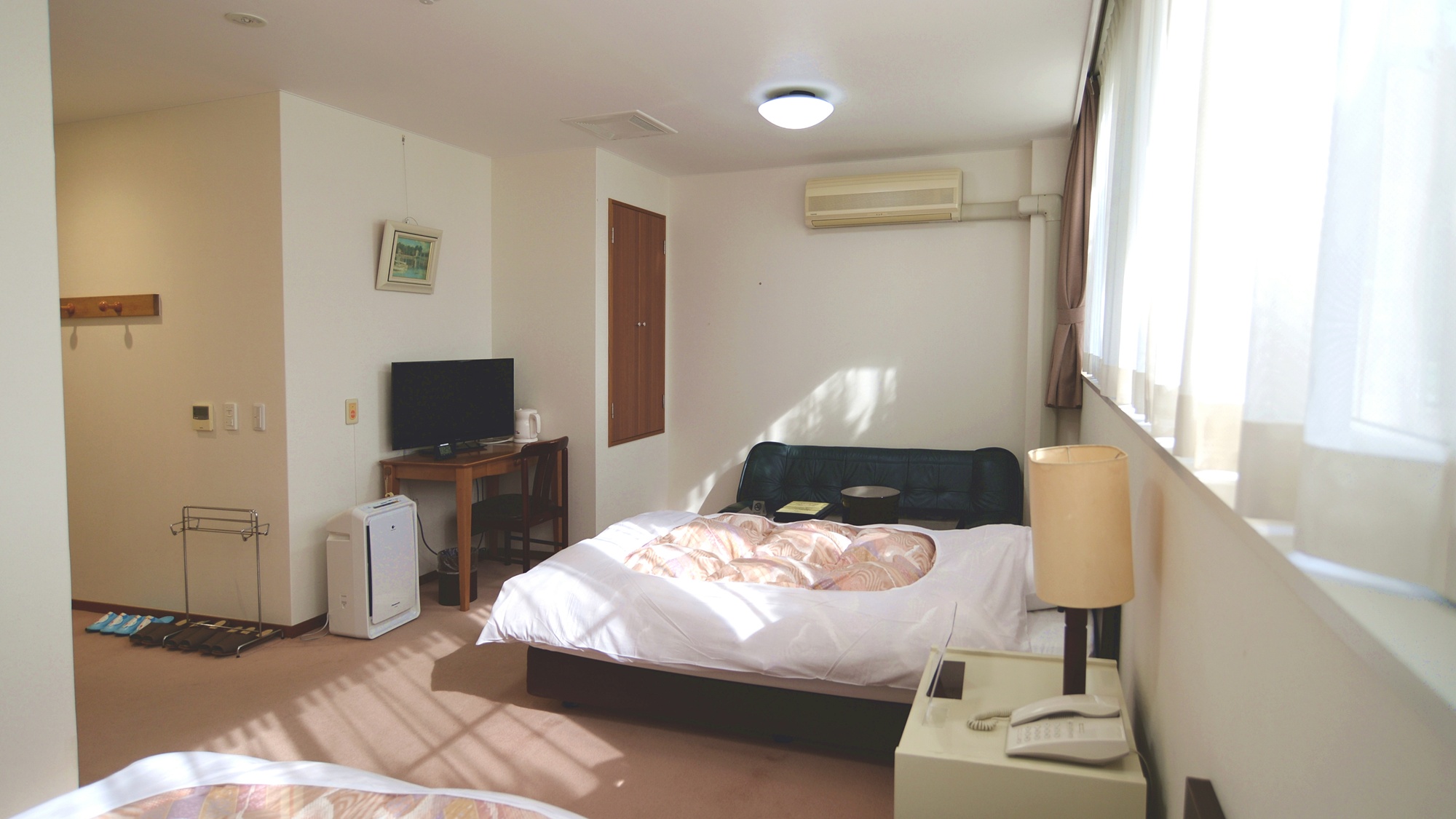 *バリアフリー洋室&hellip;段差をなくし、車椅子をご利用の方やご年配の方にも配慮したお部屋