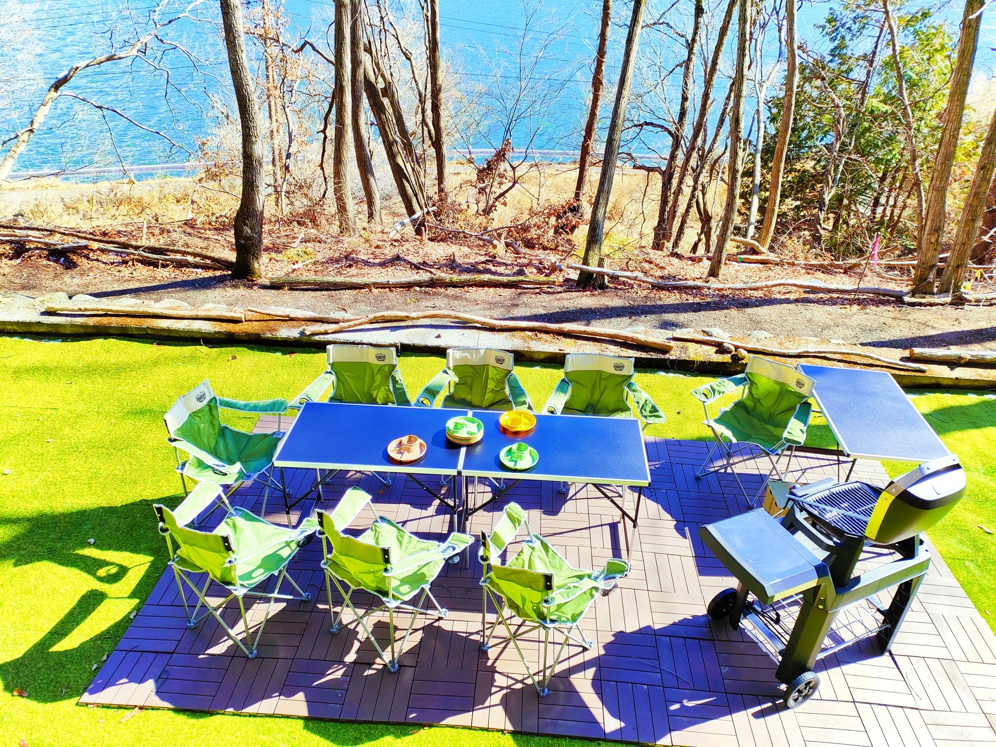 湖畔でのBBQは楽しさ美味しさ倍増！（事前予約制）