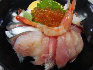 海鮮丼