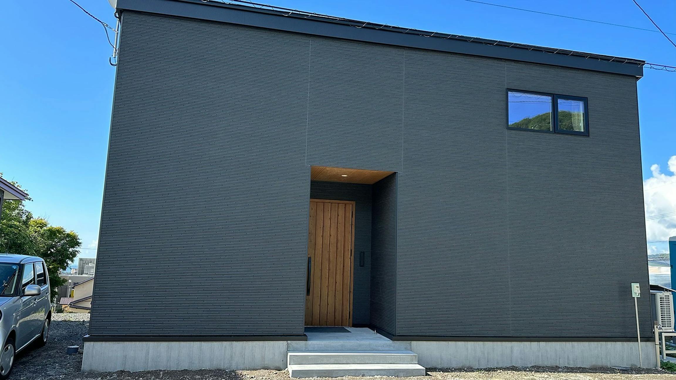 建物外観・入口