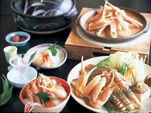 【昼食】【冬旅◆松葉ガニ】★巴コース★《カニ刺し身＆焼ガニ（宝楽焼）＆カニチリ鍋》