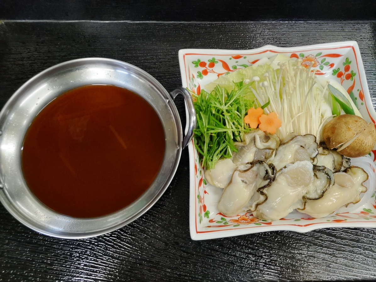 《篠島カキ＋旬の食材》篠島の新名物カキと期間限定コラボ！