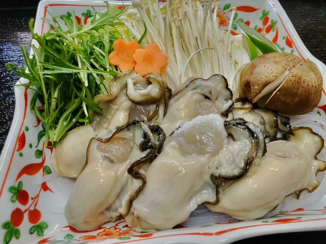 《篠島カキ＋旬の食材》篠島の新名物カキと期間限定コラボ！