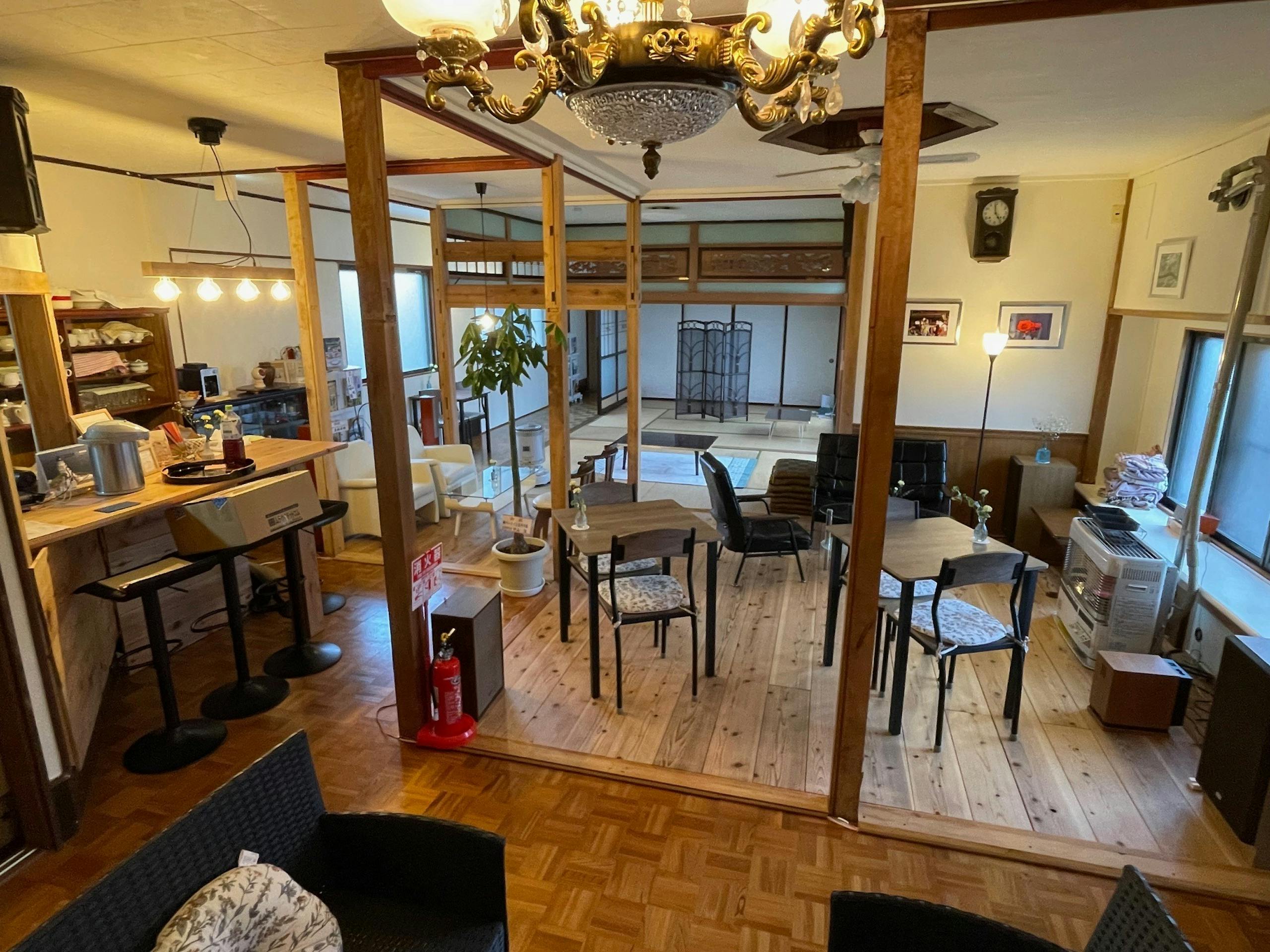 カフェ（共用スペース）は家族団らんのラウンジに