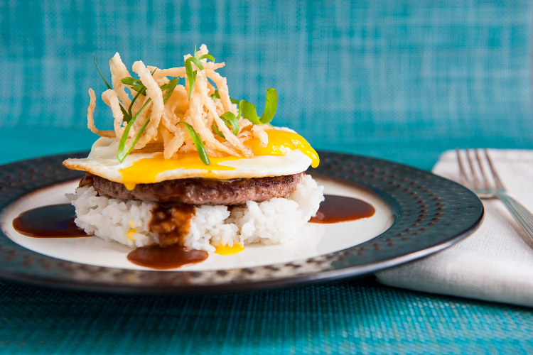  トロピックス バー& グリル ロコモコ 一例