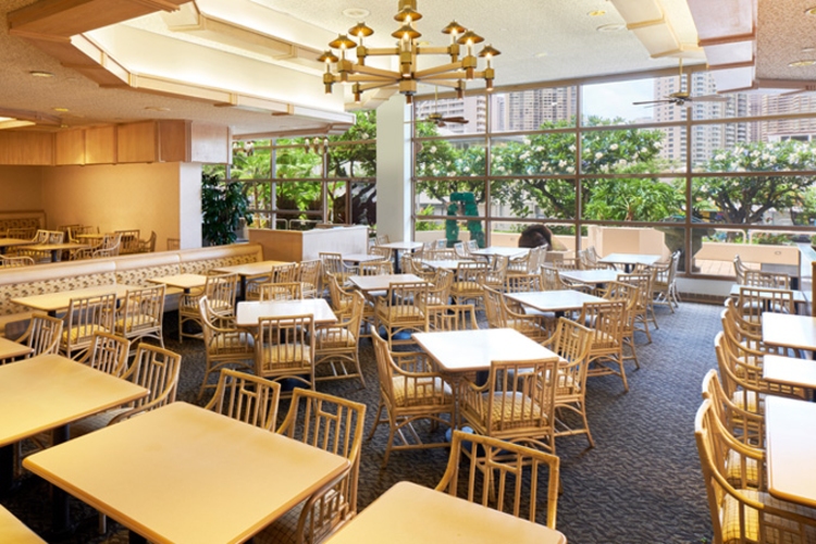 Caf&eacute; 410 内観