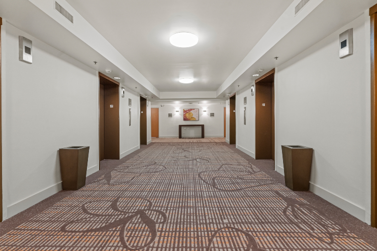 エレベーターホール