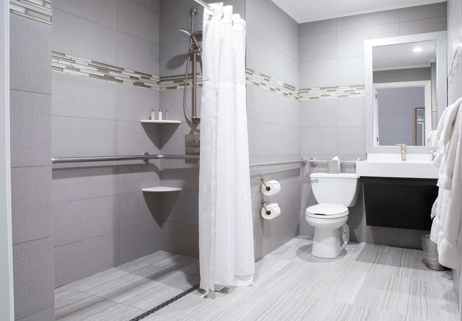 ロールインシャワー